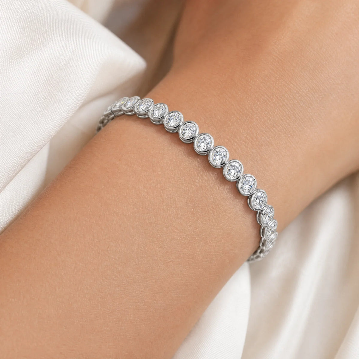 Royal Collet Lab-Grown Diamond Tennis Bracelet - White Gold