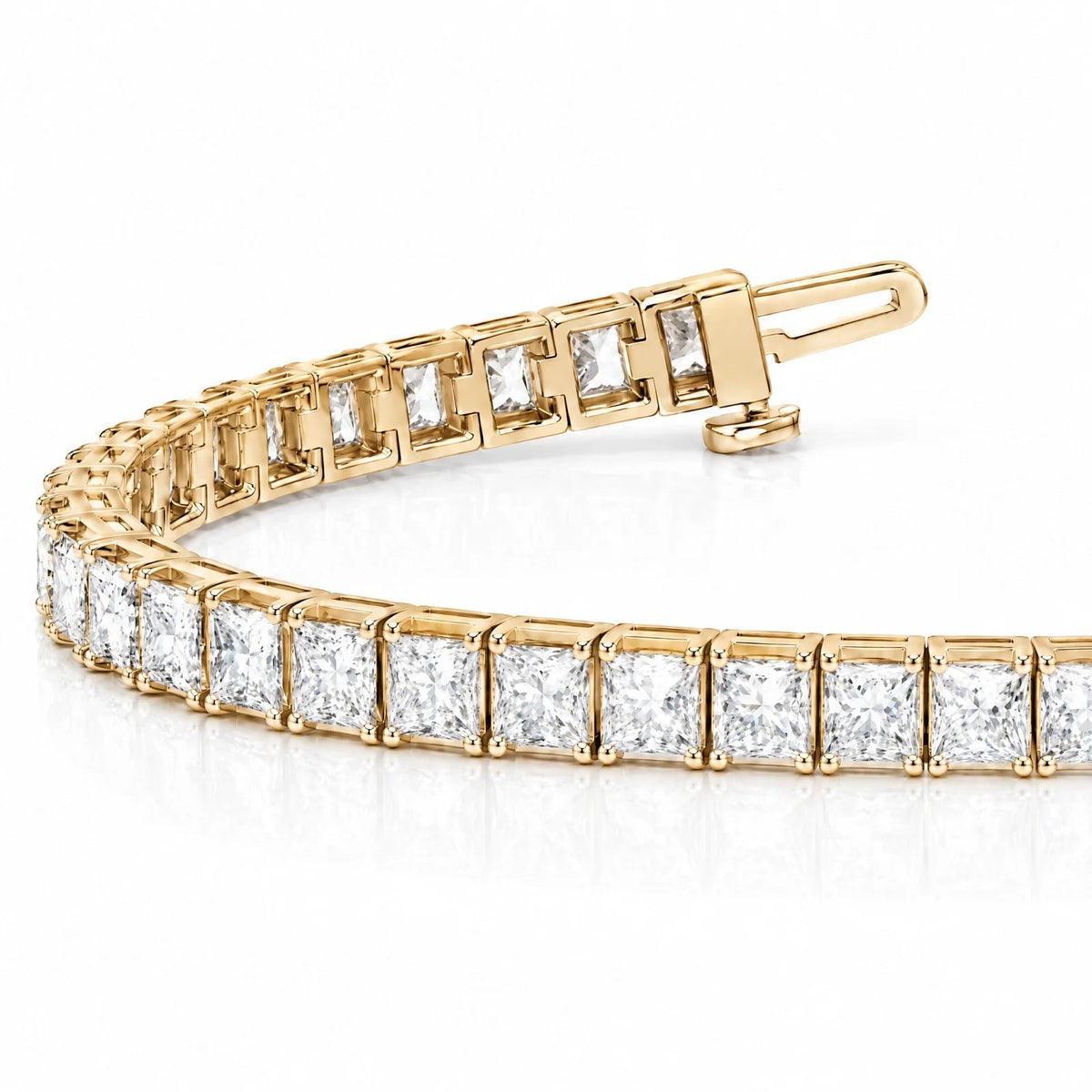 Royal Carré Lab-Grown Diamond Tennis Bracelet - Yellow Gold