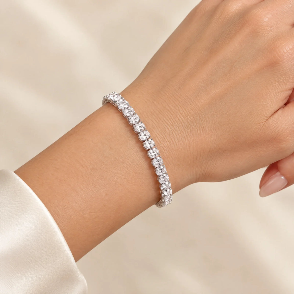 Royal Ovale Lab-Grown Diamond Tennis Bracelet - White Gold