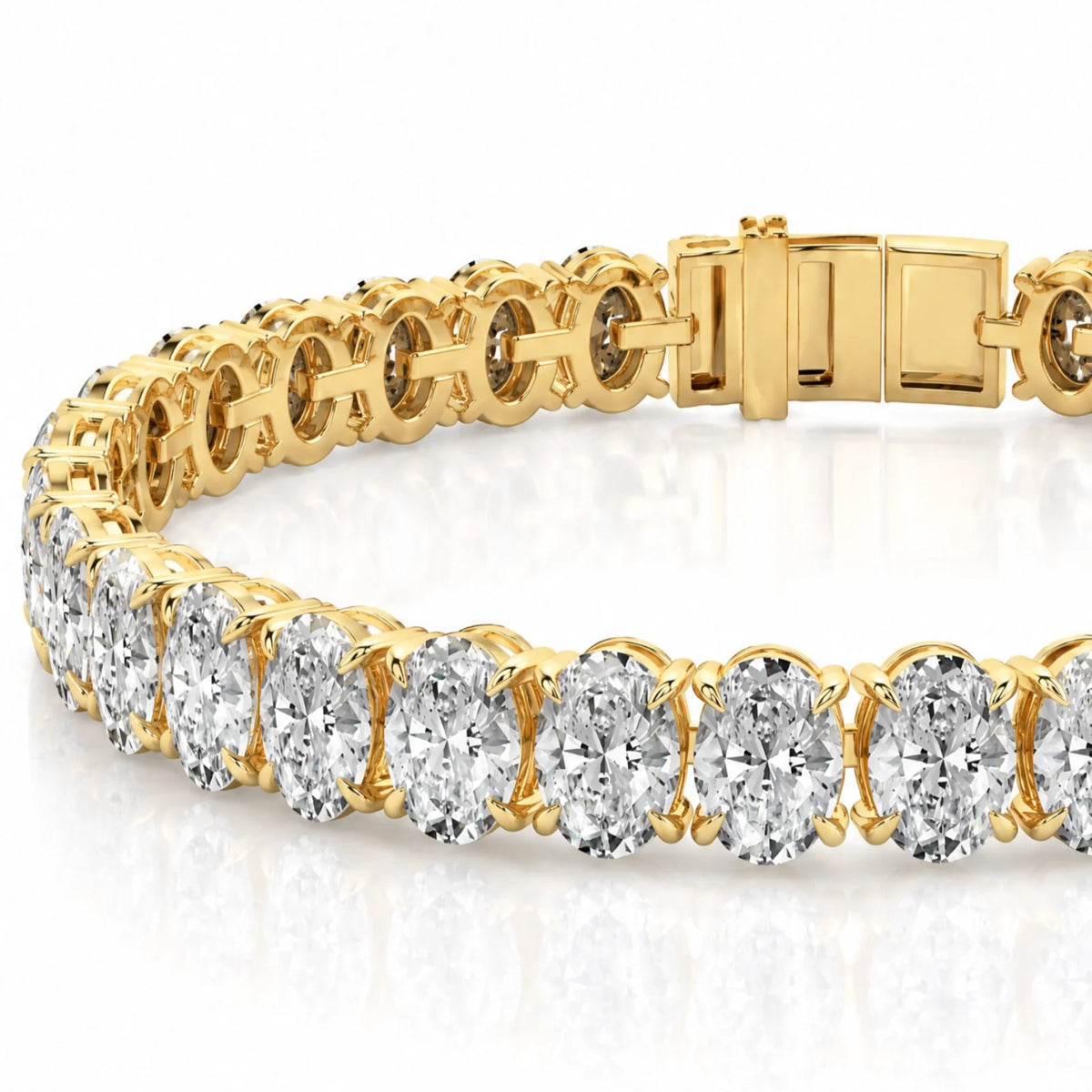 Royal Ovale Lab-Grown Diamond Tennis Bracelet - Yellow Gold