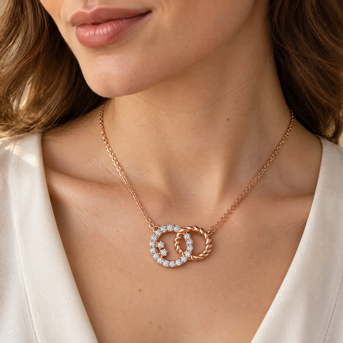 Enlacé Lab-Grown Diamond Interlocking Circles Necklace - Rose Gold