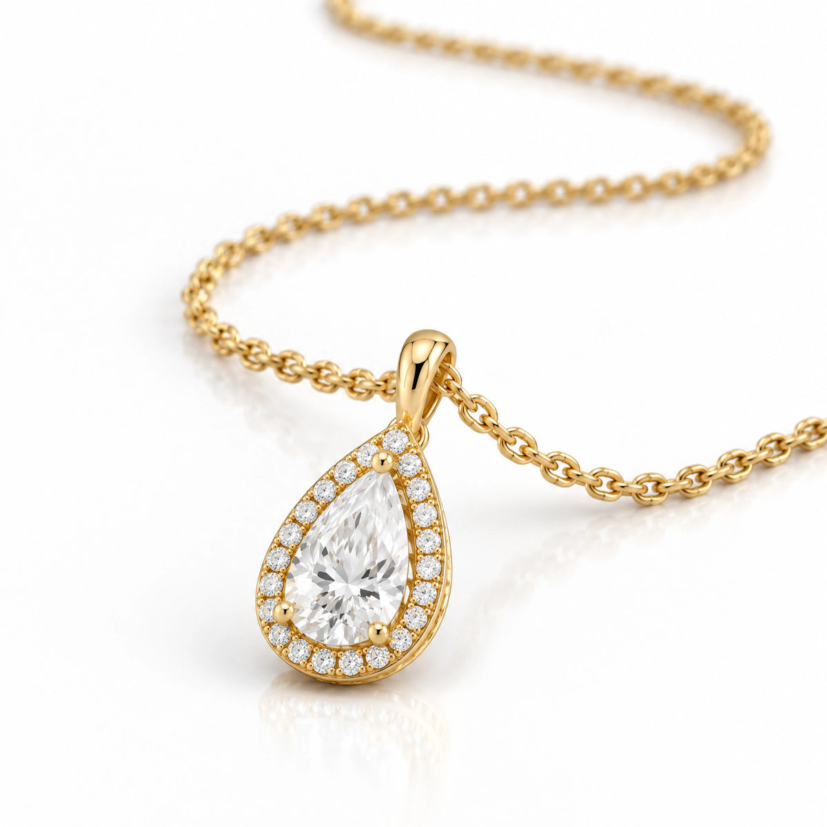 Goutte Pear Lab-Grown Diamond Halo Pendant - Yellow Gold