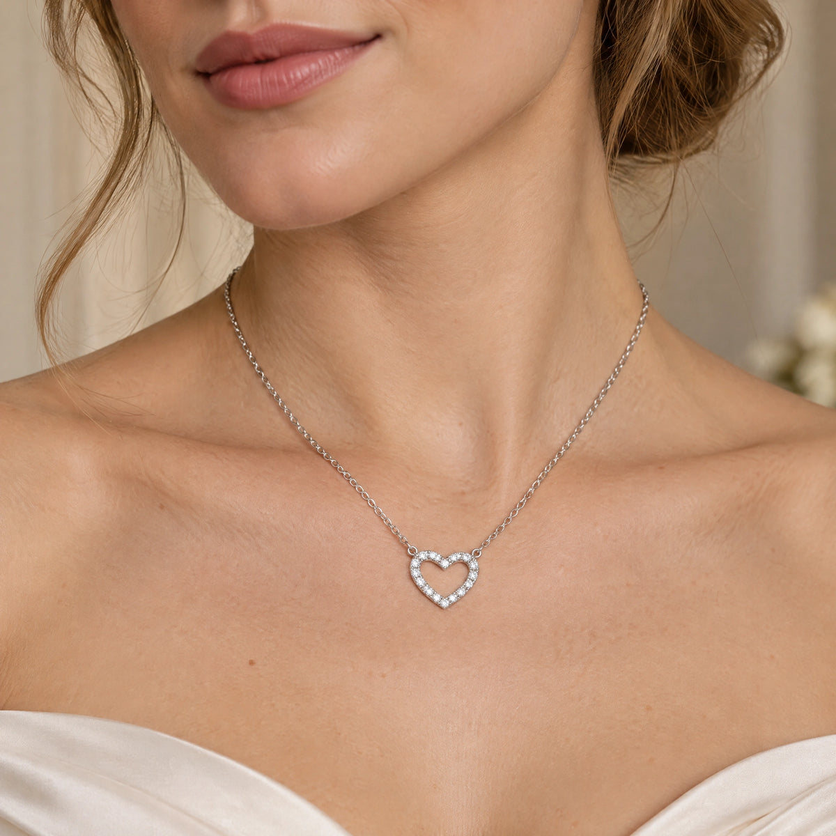 Tendresse Lab-Grown Diamond Open Heart Necklace - White Gold
