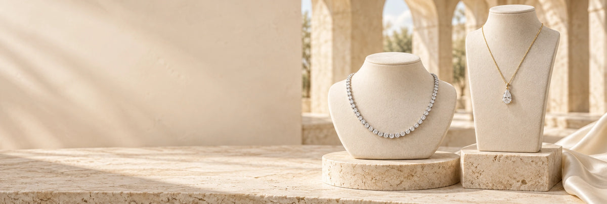 Discover Pendants & Necklaces